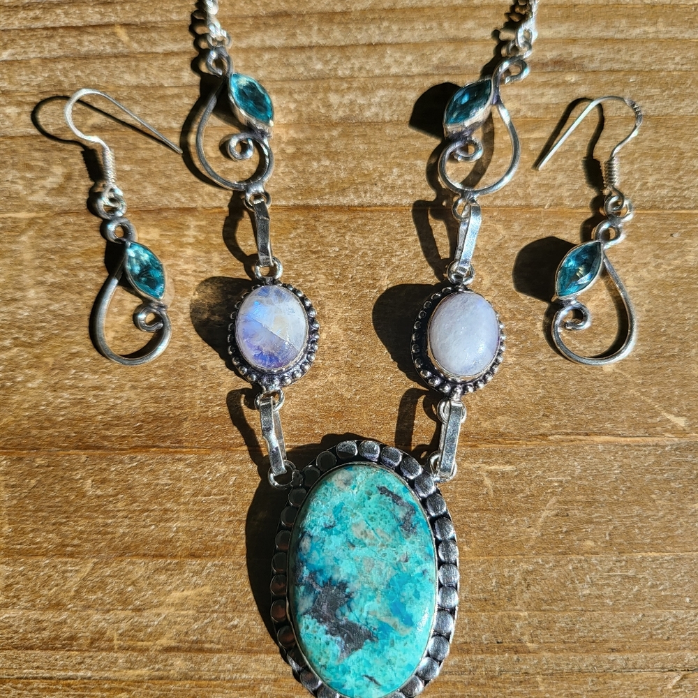 Rainbow Moonstone / Chrysoprase / Blue Topaz Jewelry Set / Necklace / earrings